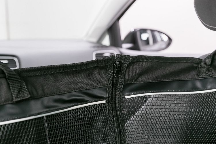 TRIXIE Auto-Schondecke, 1,55 × 1,30 m, schwarz