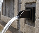 Vorschaubild Oase Wasserspeier Wand Quadrat Bronze