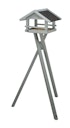 Vorschaubild TRIXIE Futterhaus mit Ständer, Kiefernholz, 41 × 27 × 32 cm/1,27 m, grau