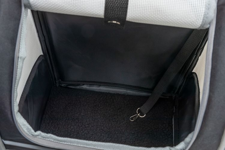 TRIXIE Rucksack Chloe, 39 × 43 × 27 cm, hellgrau/schwarz